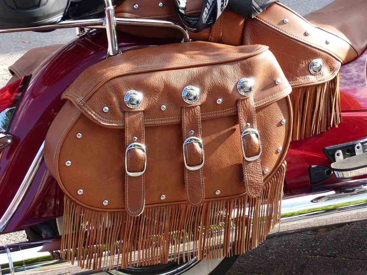 Elige la mejor bolsa de equipaje para tus viajes en motocicleta